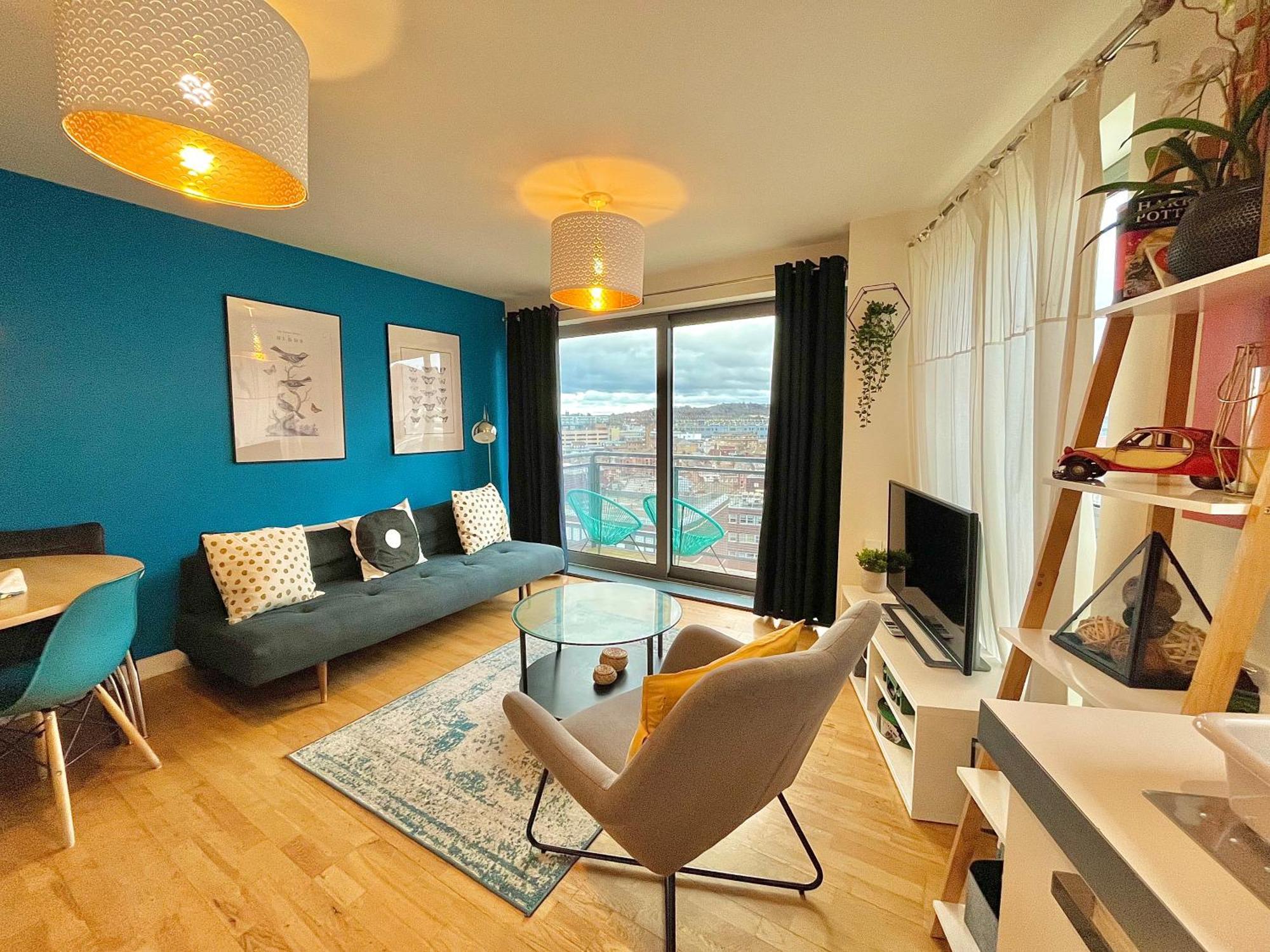 Skyview Apartment By Noknokstay - City Centre With Parking - Group, Family, Business Sheffield Exteriér fotografie